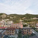 Sunny * Vlorë
