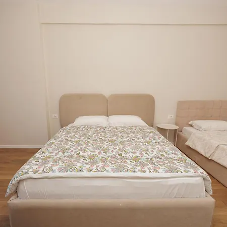 Sunny Apartament *